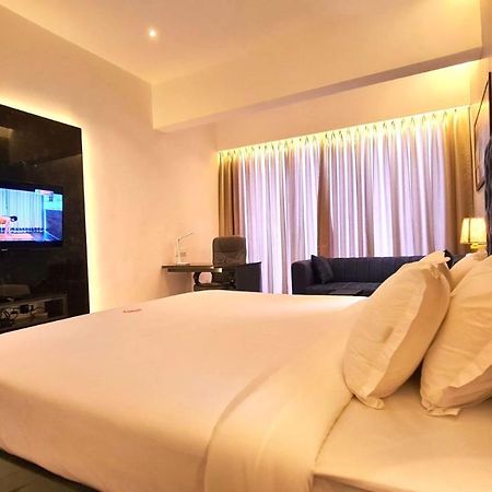 Galaxy Club & Hotel Bijapur  Exterior photo