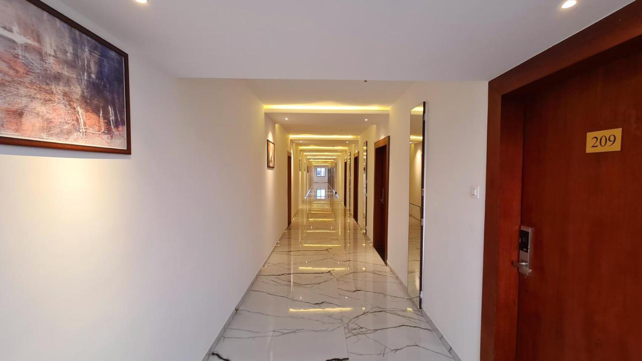 Galaxy Club & Hotel Bijapur  Exterior photo